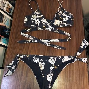 Billabong swimsuit